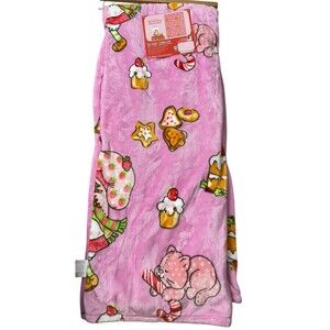 Strawberry Shortcake Christmas Plush Throw Blanket 50 x 70 Pink Holiday Cookies